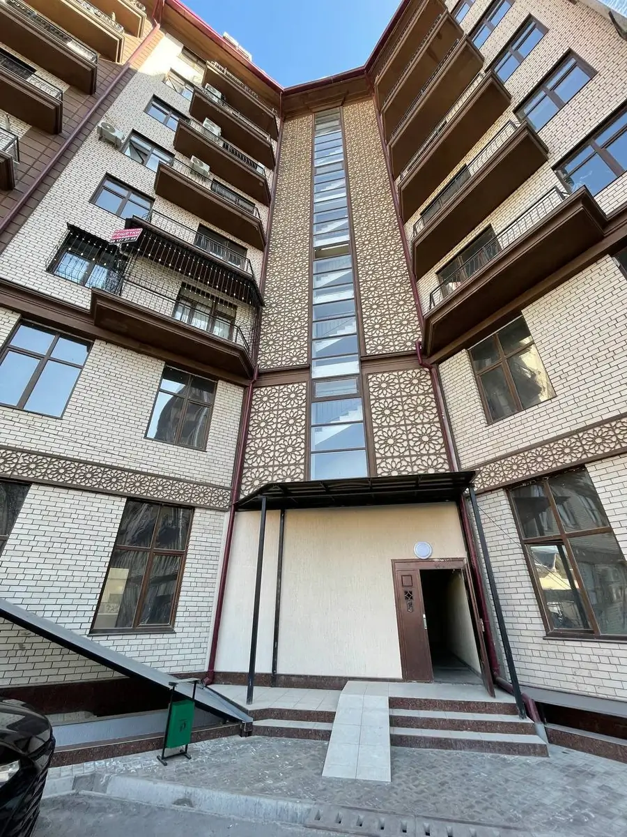 Ofis − 156 m², 2/9 qavat