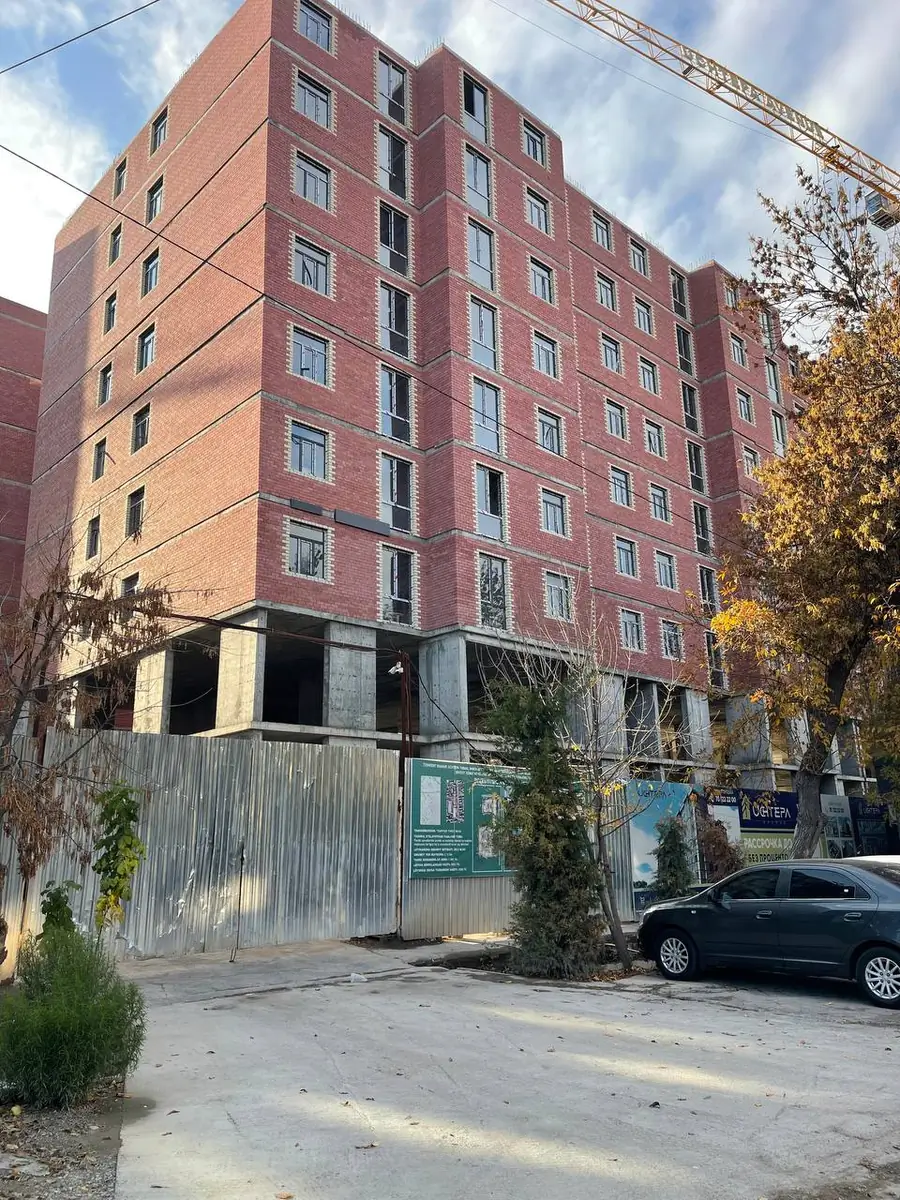 2 xonali kvartira sotiladi − 51 m²