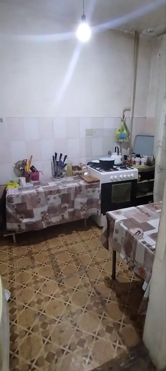 1 xonali kvartira − 42 m², 3/4 qavat