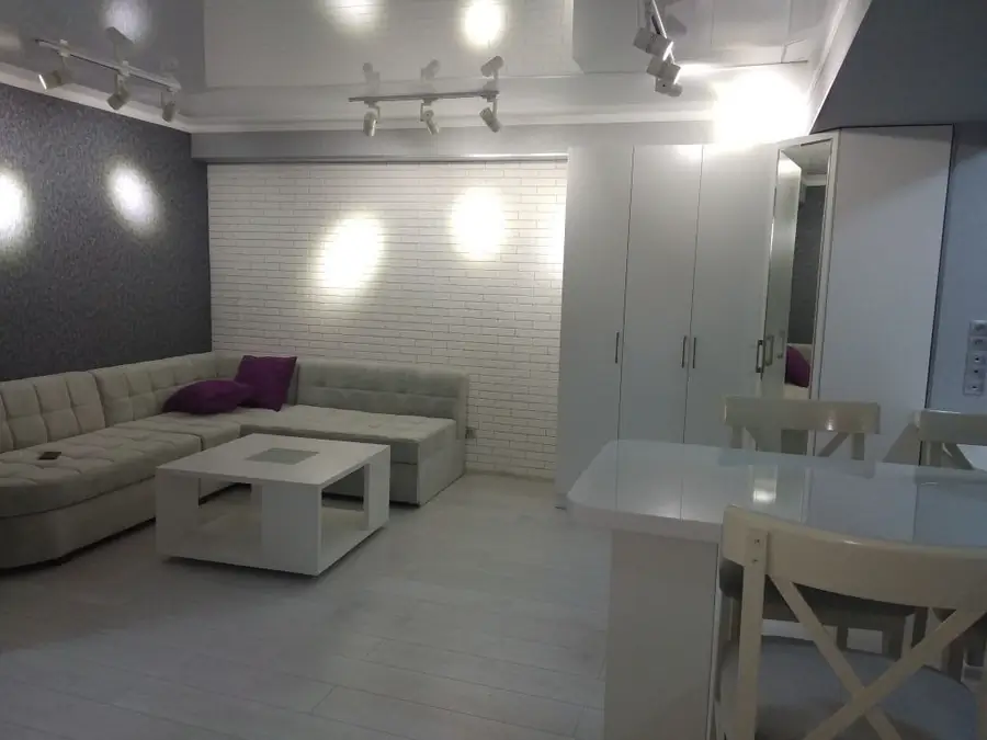 1 xonali kvartira − 52 m², 4/18 qavat