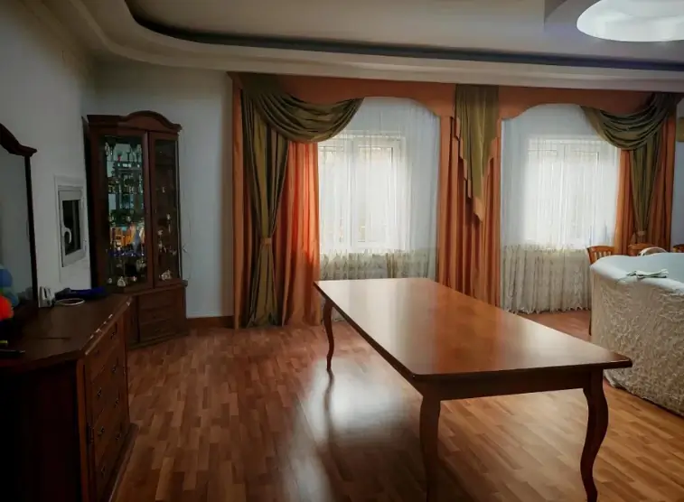 Yer uchastkasi sotiladi − 11 sot.