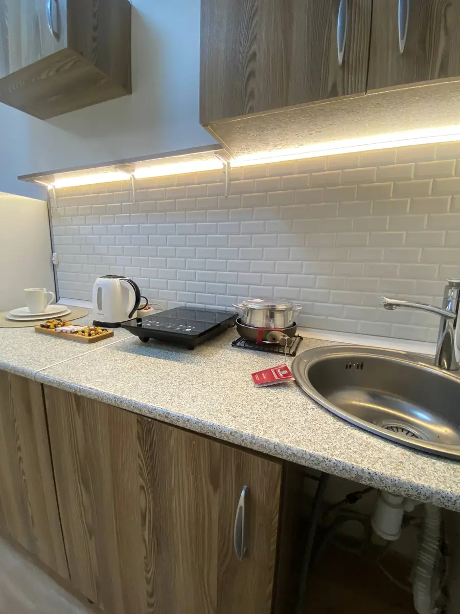 1 xonali kvartira − 14 m², 1/5 qavat