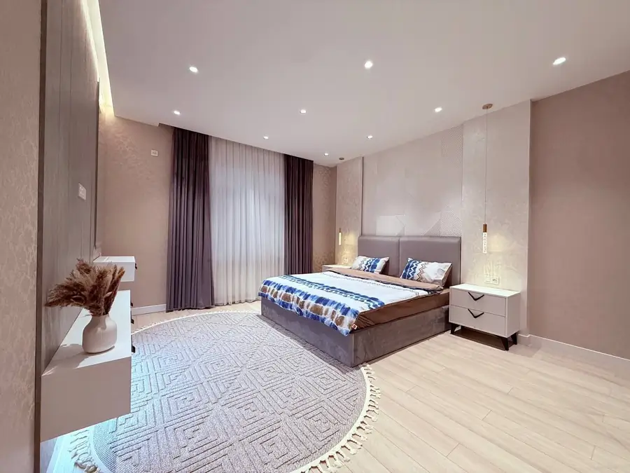 3 xonali kvartira sotiladi − 75 m²