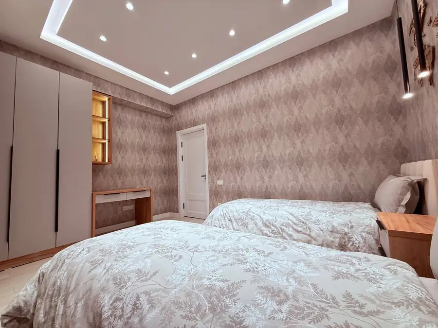 3 xonali kvartira sotiladi − 75 m²