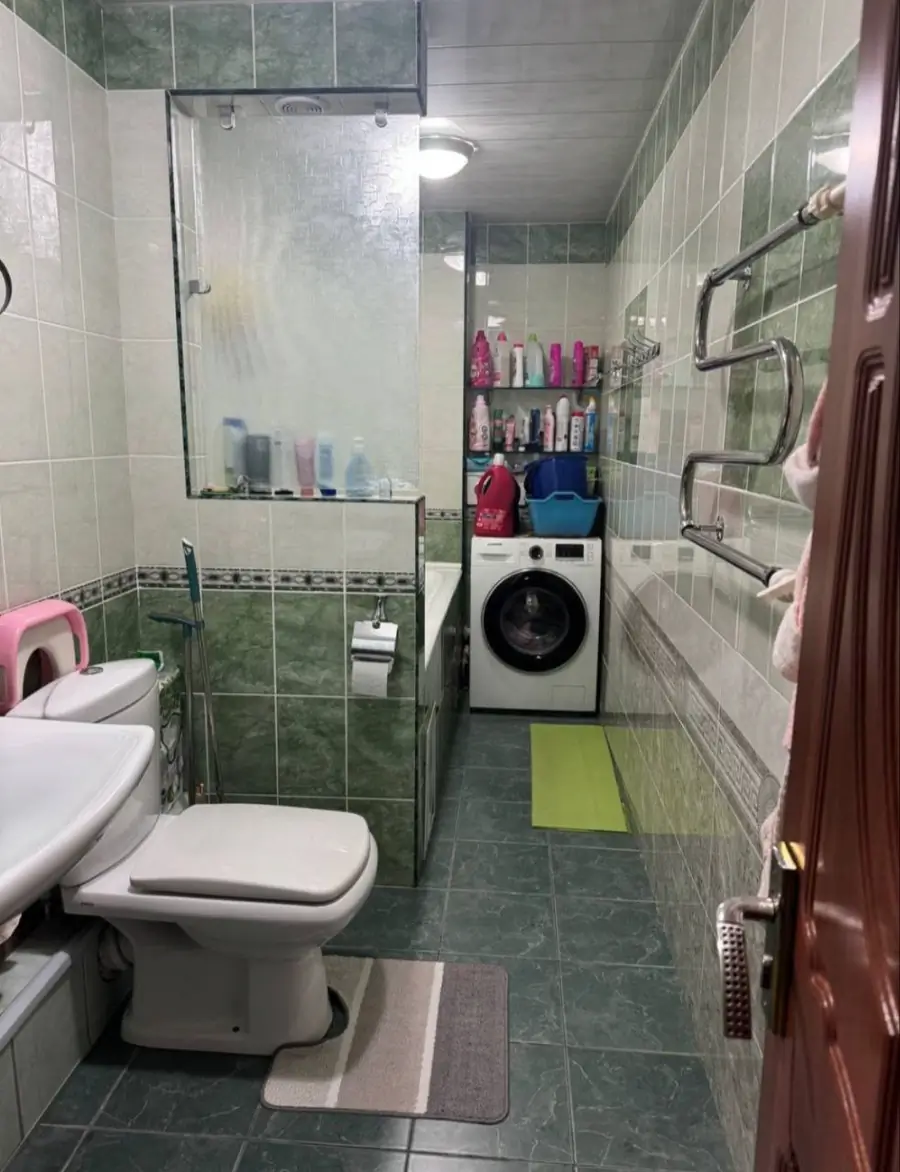 3 xonali kvartira sotiladi − 70 m²