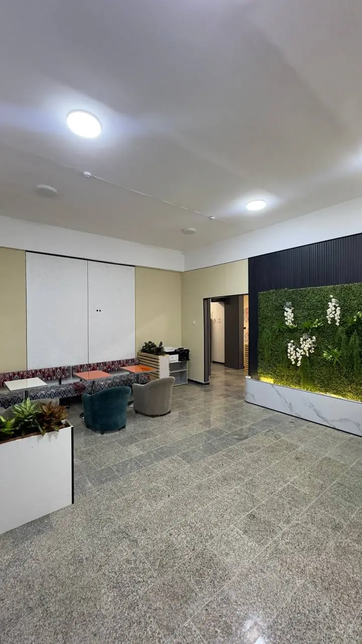 Ijaraga ofis − 400 m²