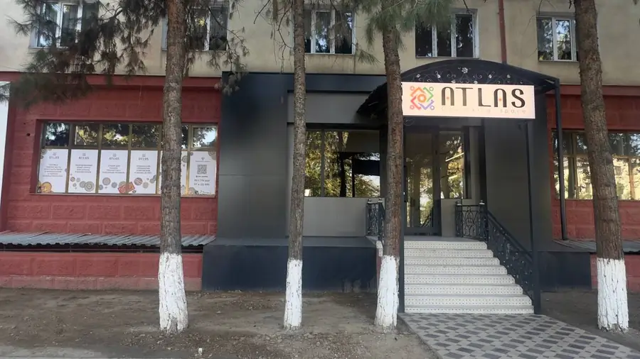 Ofis − 400 m², 1/4 qavat