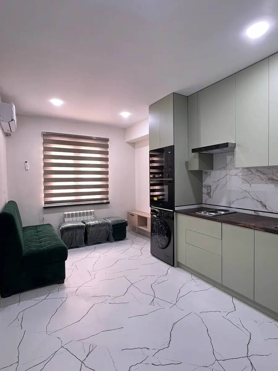 3 xonali kvartira sotiladi − 91 m²