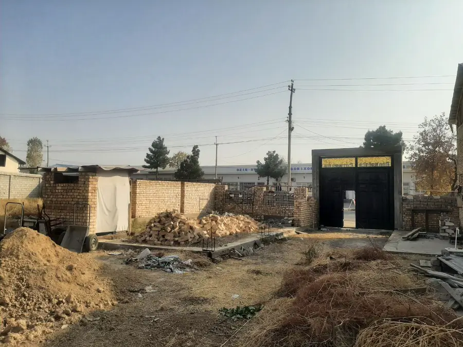 1 qavatli uy − 100 m², 9.5 sot. 