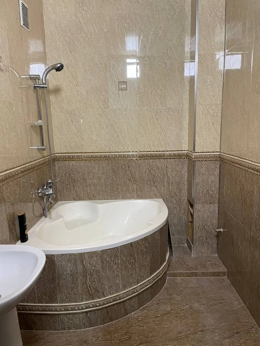 3 xonali kvartira − 106 m², 3/4 qavat