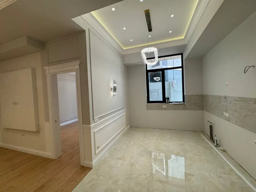 3 xonali kvartira − 75 m², 1/7 qavat