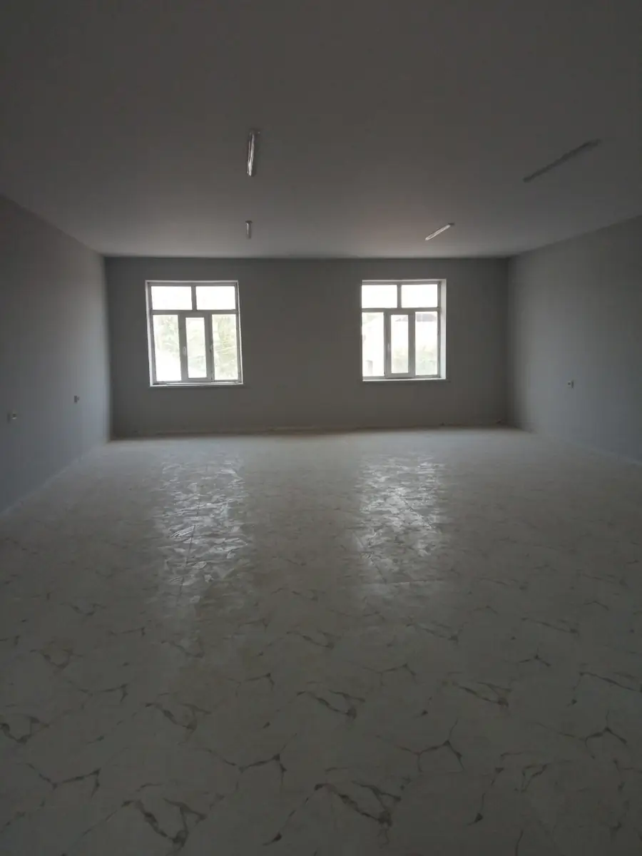 2 qavatli uy sotiladi − 550 m²