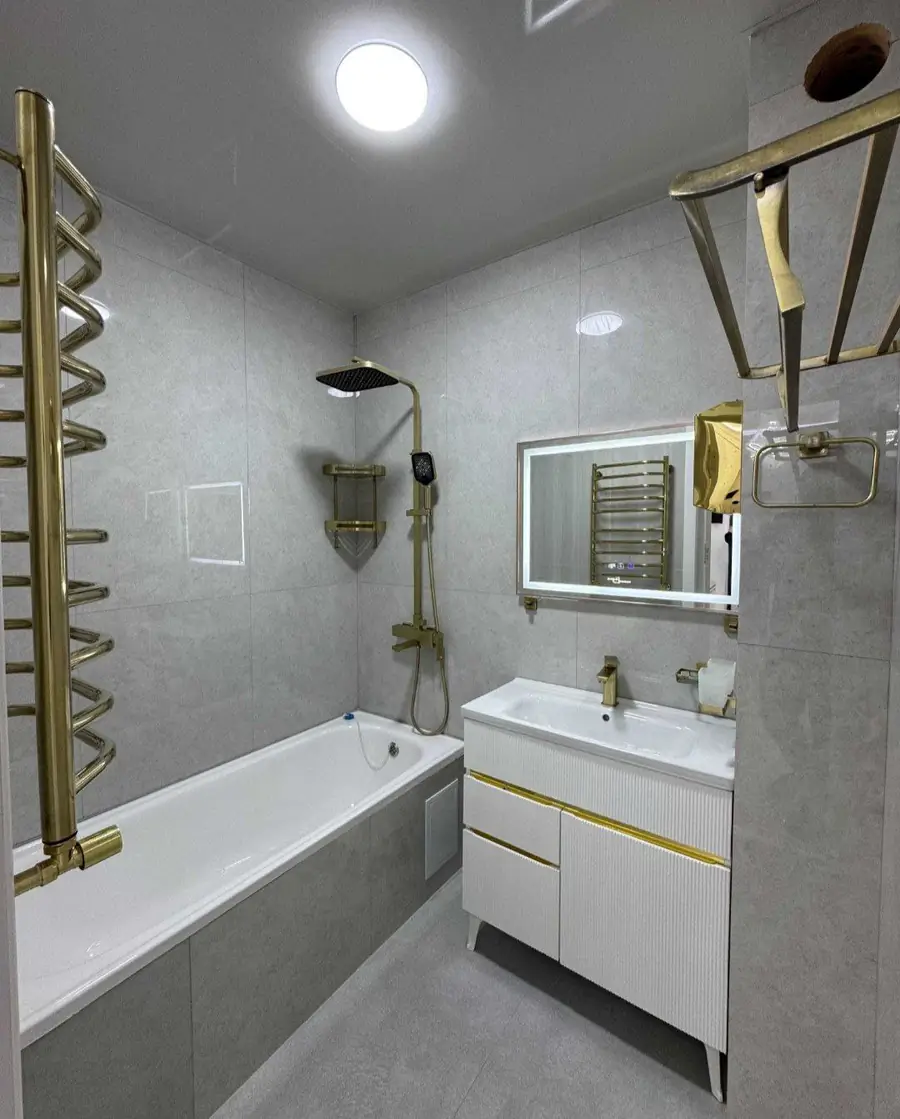 2 xonali kvartira sotiladi − 69 m²