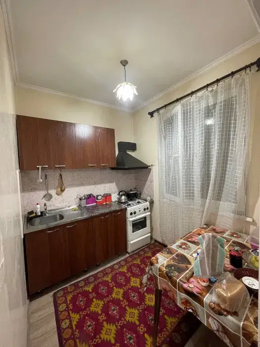 2 xonali kvartira − 65 m², 2/4 qavat