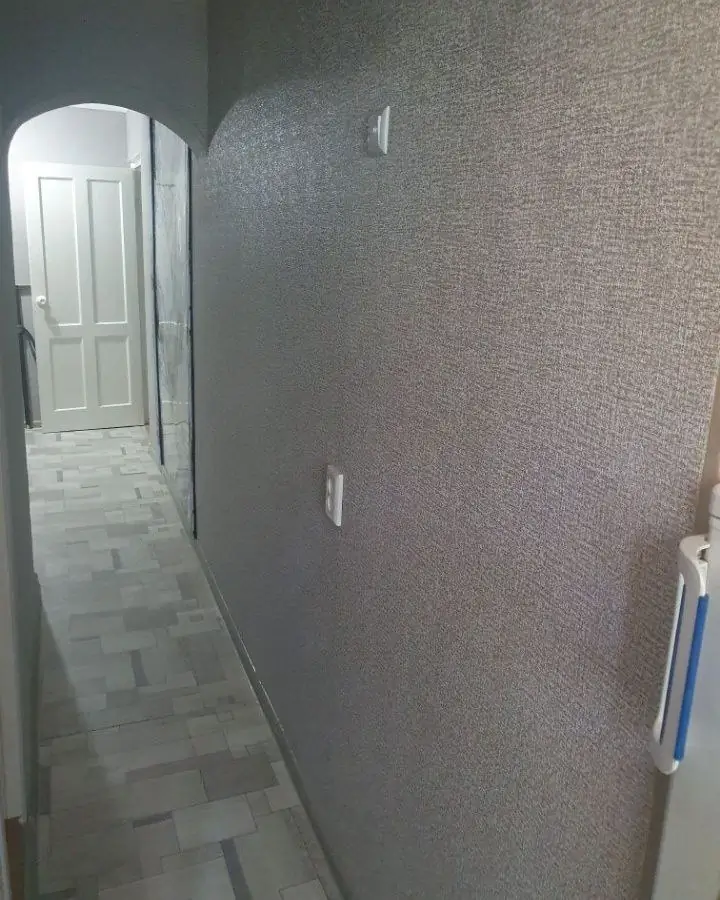 4 xonali kvartira sotiladi − 66 m²