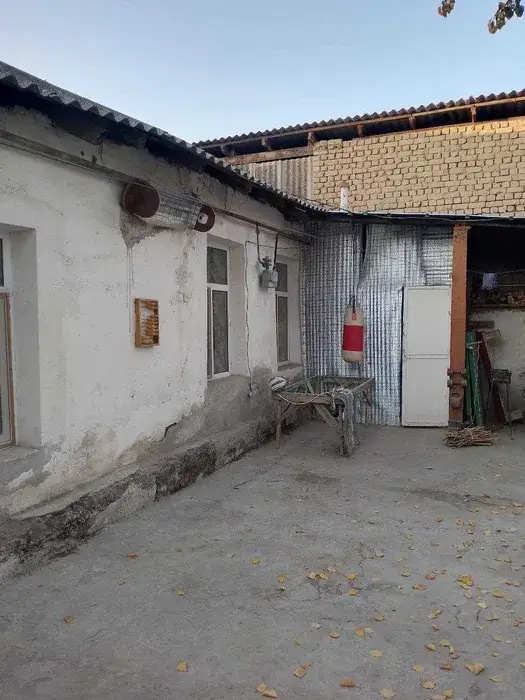 1 qavatli uy − 120 m², 500 sot. 