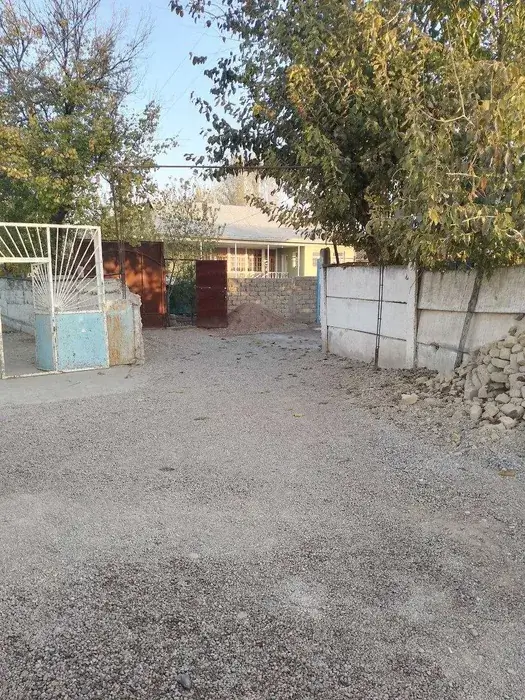 1 qavatli uy − 120 m², 500 sot. 