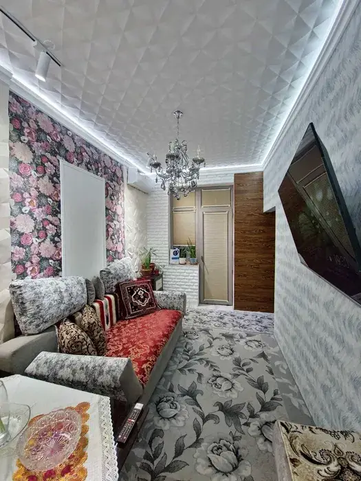 1 xonali kvartira sotiladi − 38 m²