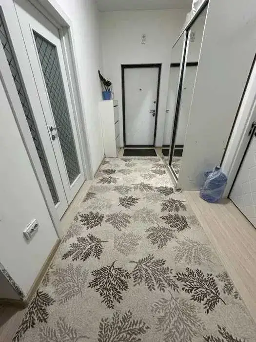 Сдается 2-комнатная квартира − 74 м²