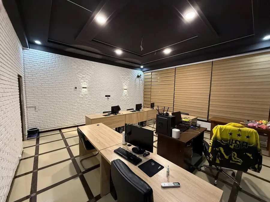 Ofis − 36 m², 2/2 qavat