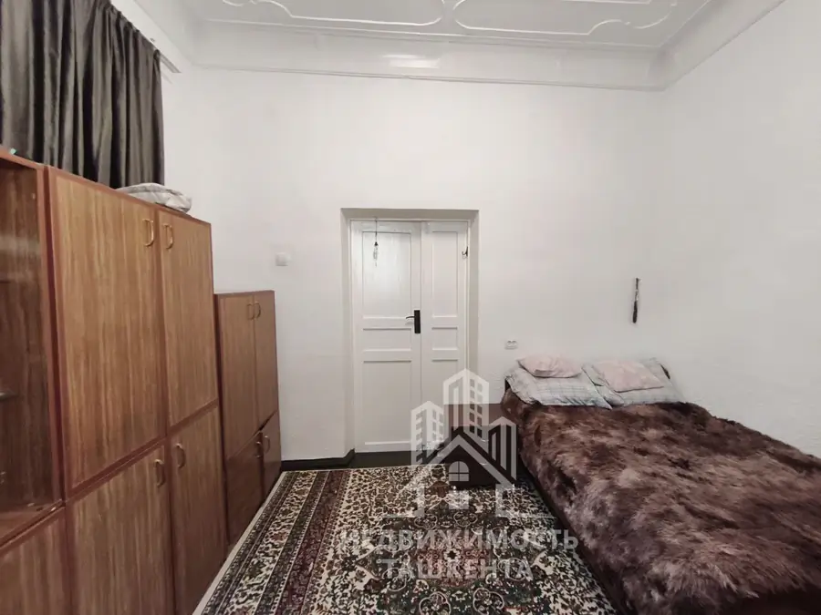 1 qavatli uy − 650 m², 6.5 sot. 