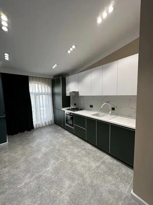 2 xonali kvartira − 60 m², 8/8 qavat