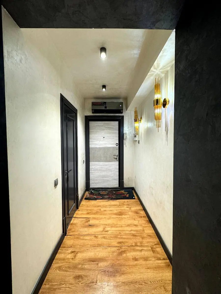 1 xonali kvartira − 38 m², 8/11 qavat