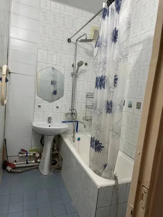 Сдается 3-комнатная квартира − 70 м²