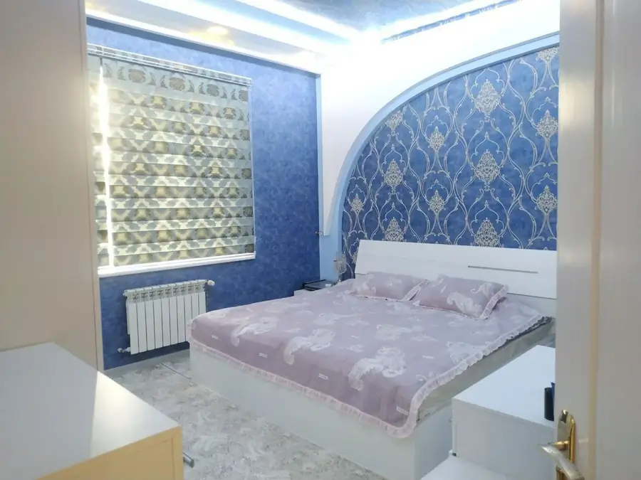 Ijaraga 2 qavatli uy − 250 m²