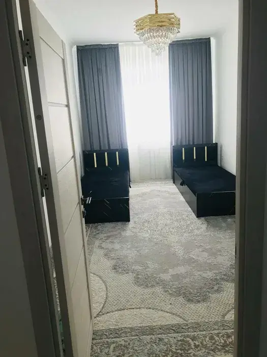 Сдается 3-комнатная квартира − 80 м²