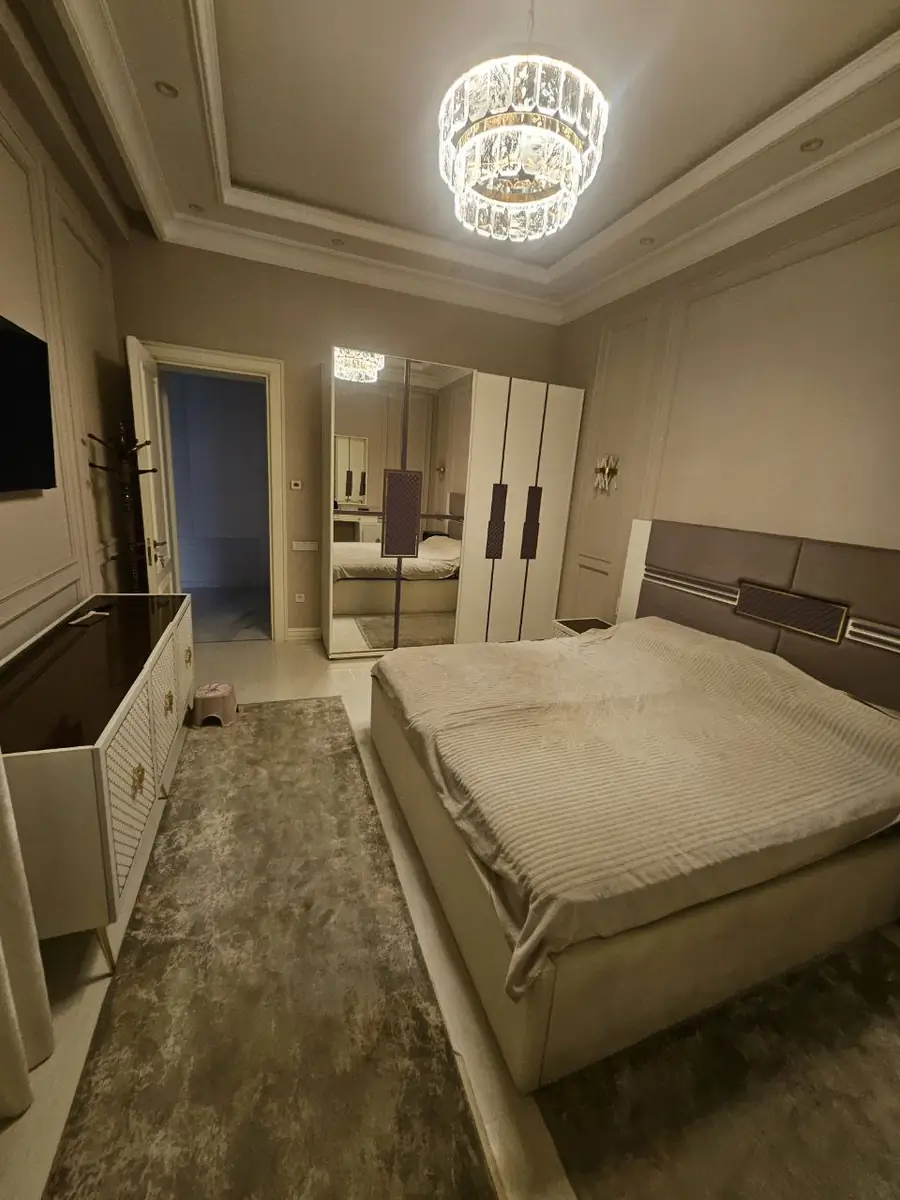 2 qavatli uy sotiladi − 330 m²