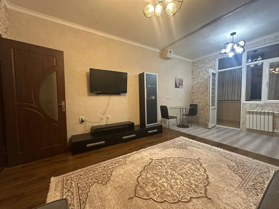 2 xonali kvartira sotiladi − 63.4 m²