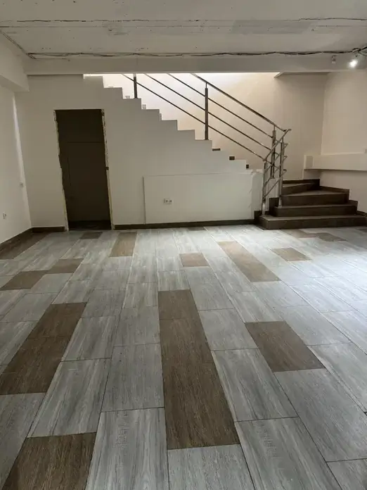 Ofis sotiladi − 207 m²