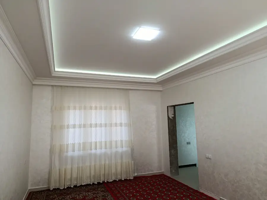 2 qavatli uy − 60 m², 1 sot.