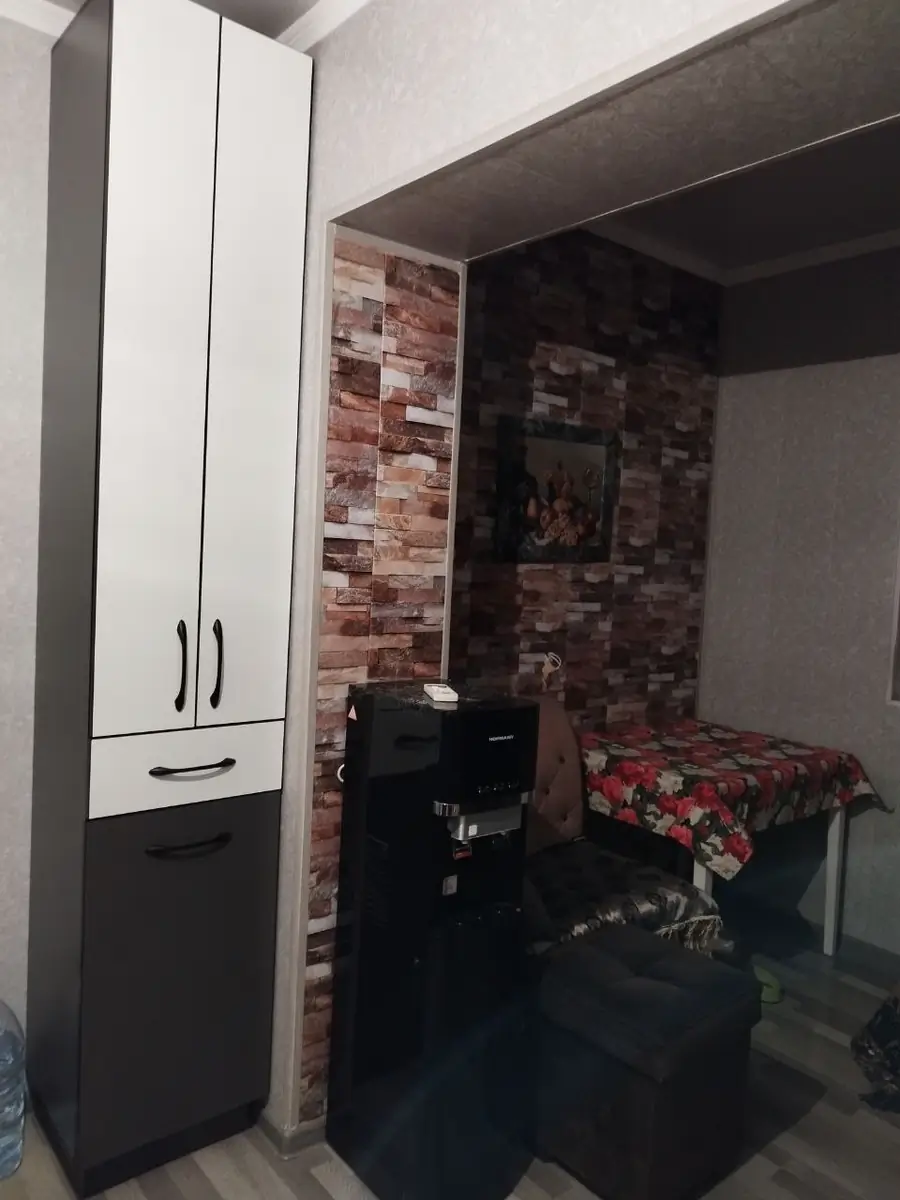 3 xonali kvartira sotiladi − 74.5 m²