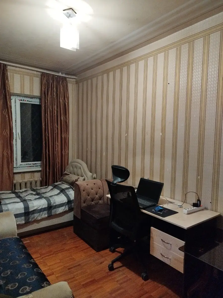 3 xonali kvartira sotiladi − 74.5 m²