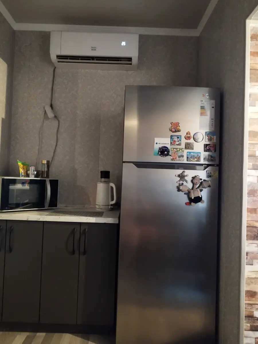 3 xonali kvartira sotiladi − 74.5 m²