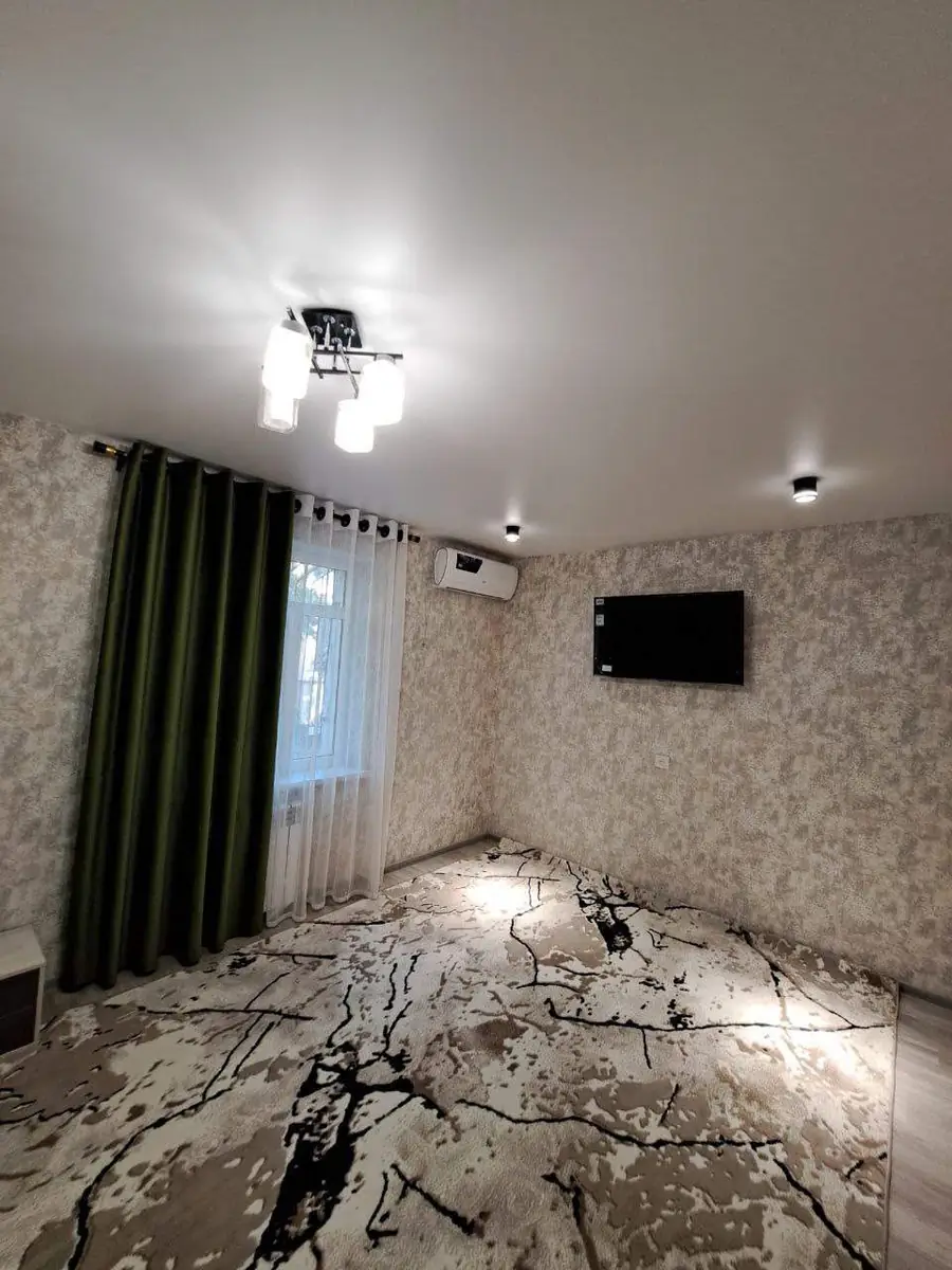 1 xonali kvartira − 30 m², 3/4 qavat