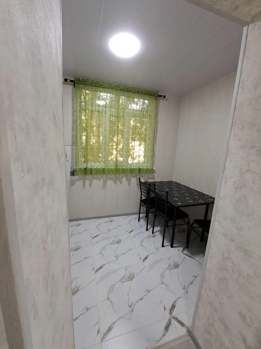 1 xonali kvartira − 30 m², 3/4 qavat