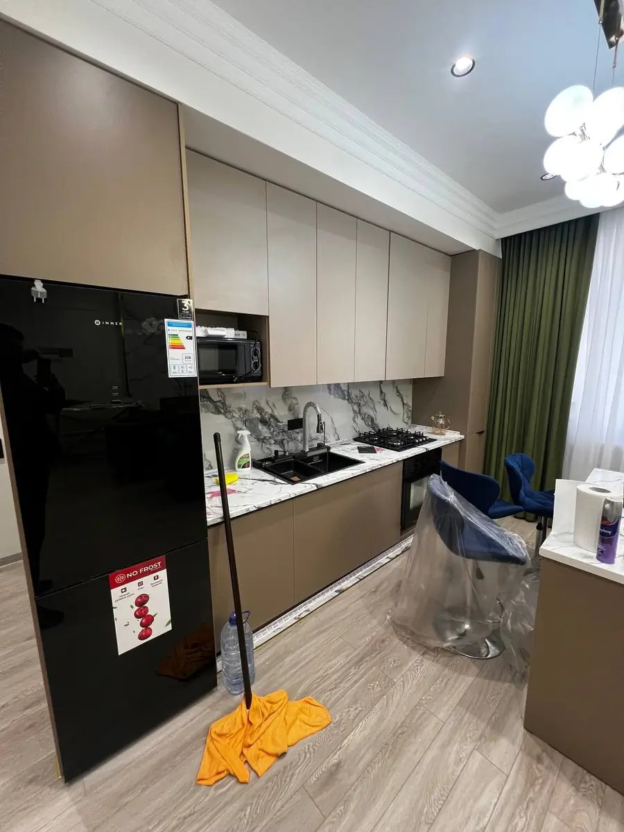 2 xonali kvartira − 77 m², 3/8 qavat