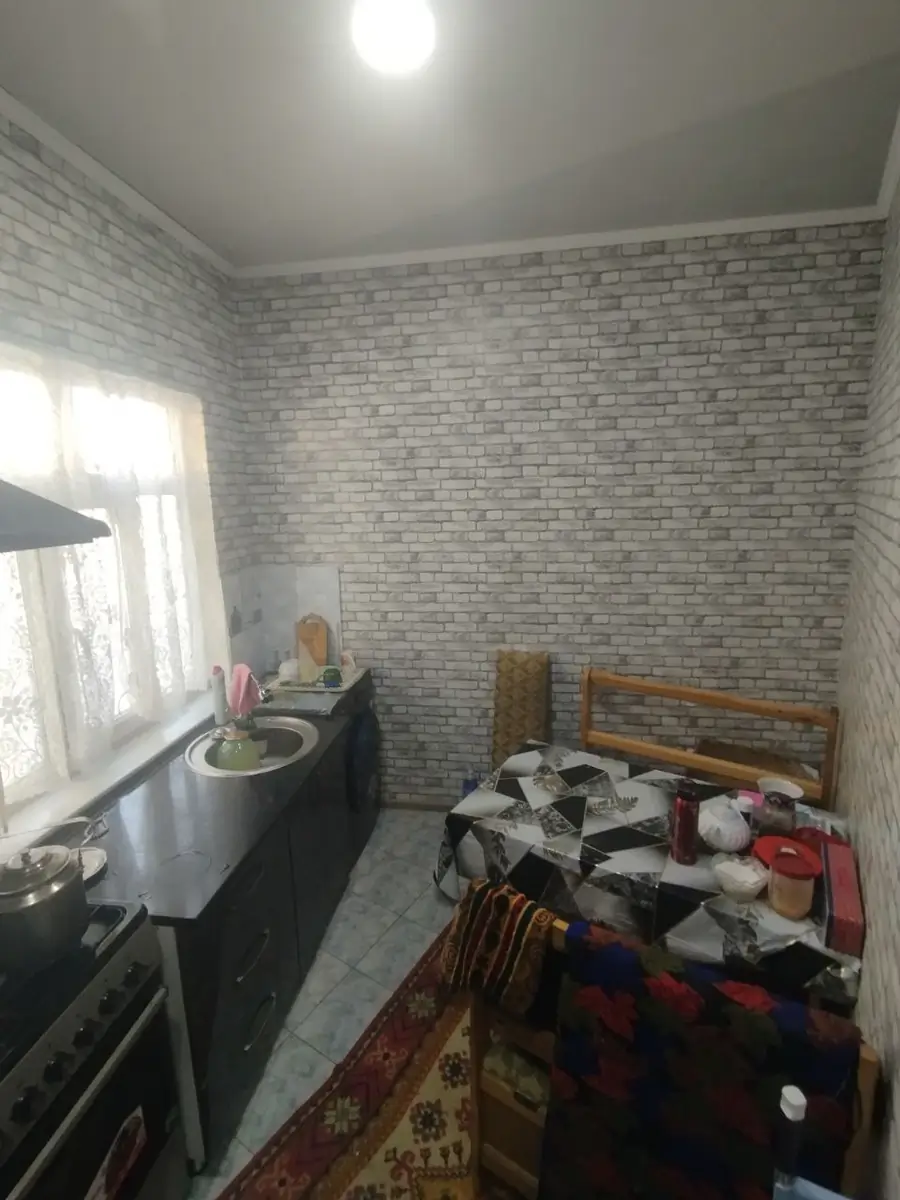 1 qavatli uy − 50 m², 0.5 sot.