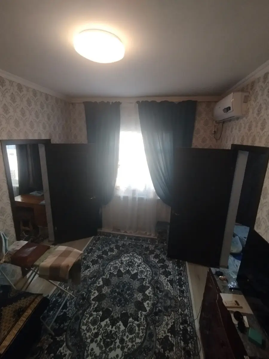 1 qavatli uy − 50 m², 0.5 sot.