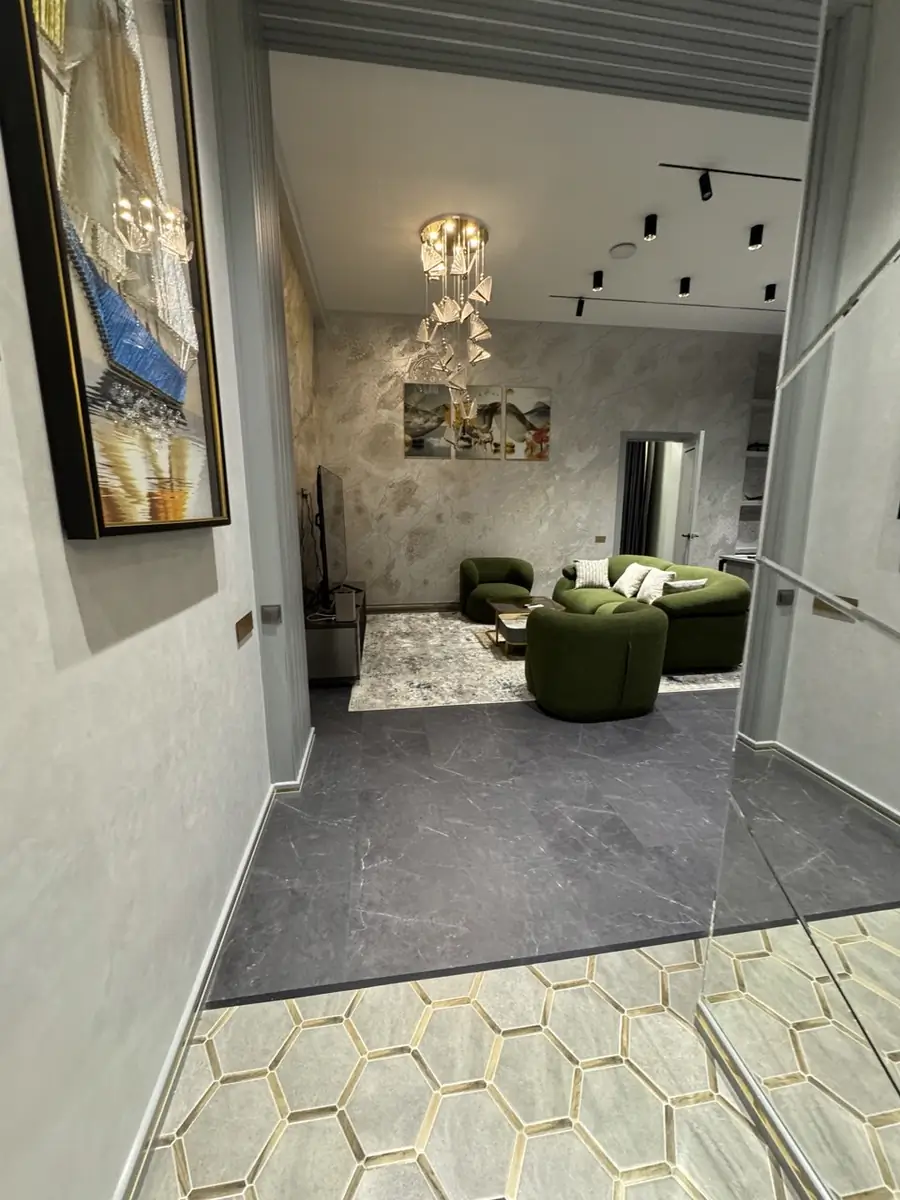 Ofis sotiladi − 76.5 m²