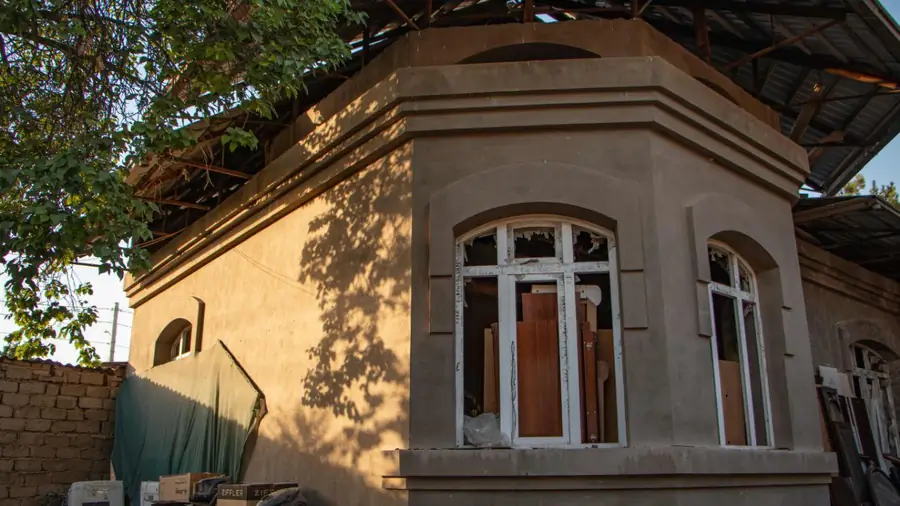 2 qavatli uy sotiladi − 856 m²