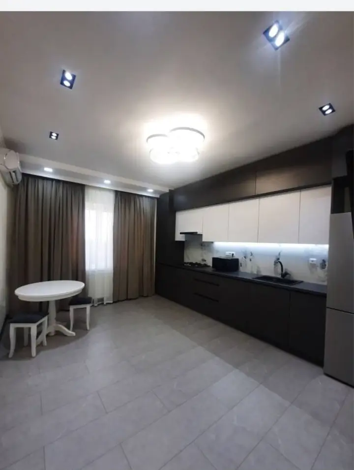 2 xonali kvartira − 60 m², 6/6 qavat