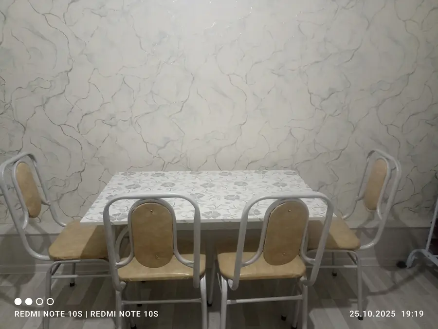 Сдается 1-комнатная квартира − 25 м²