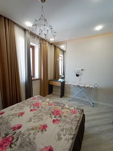 2 xonali kvartira − 60 m², 9/10 qavat