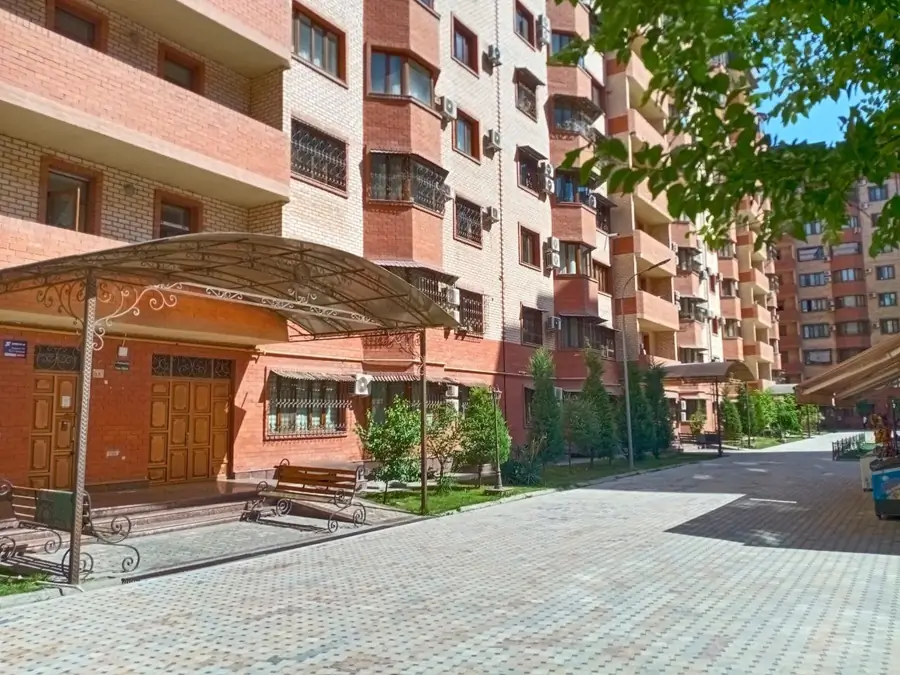 Sutkabay 2 xonali kvartira − 60 m²