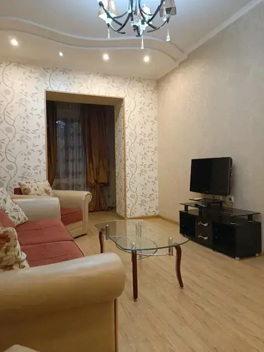 2 xonali kvartira − 45 m², 3/4 qavat