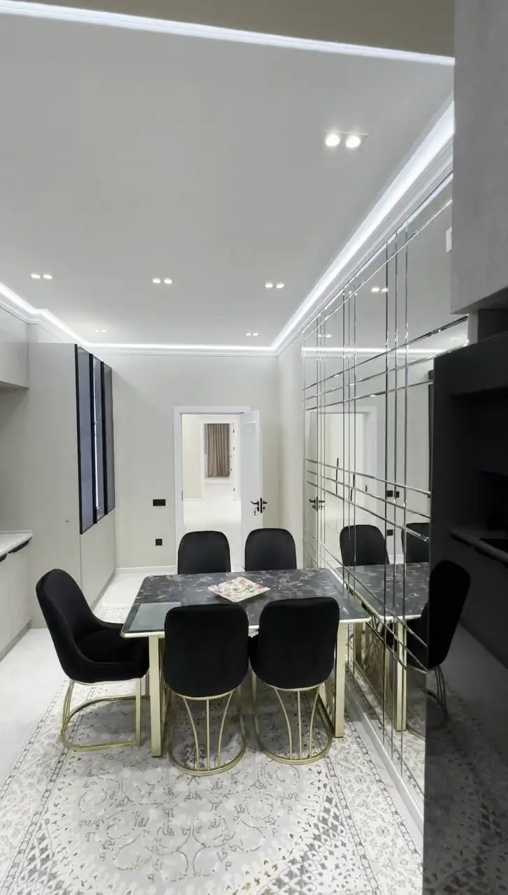 3 xonali kvartira − 106 m², 4/9 qavat